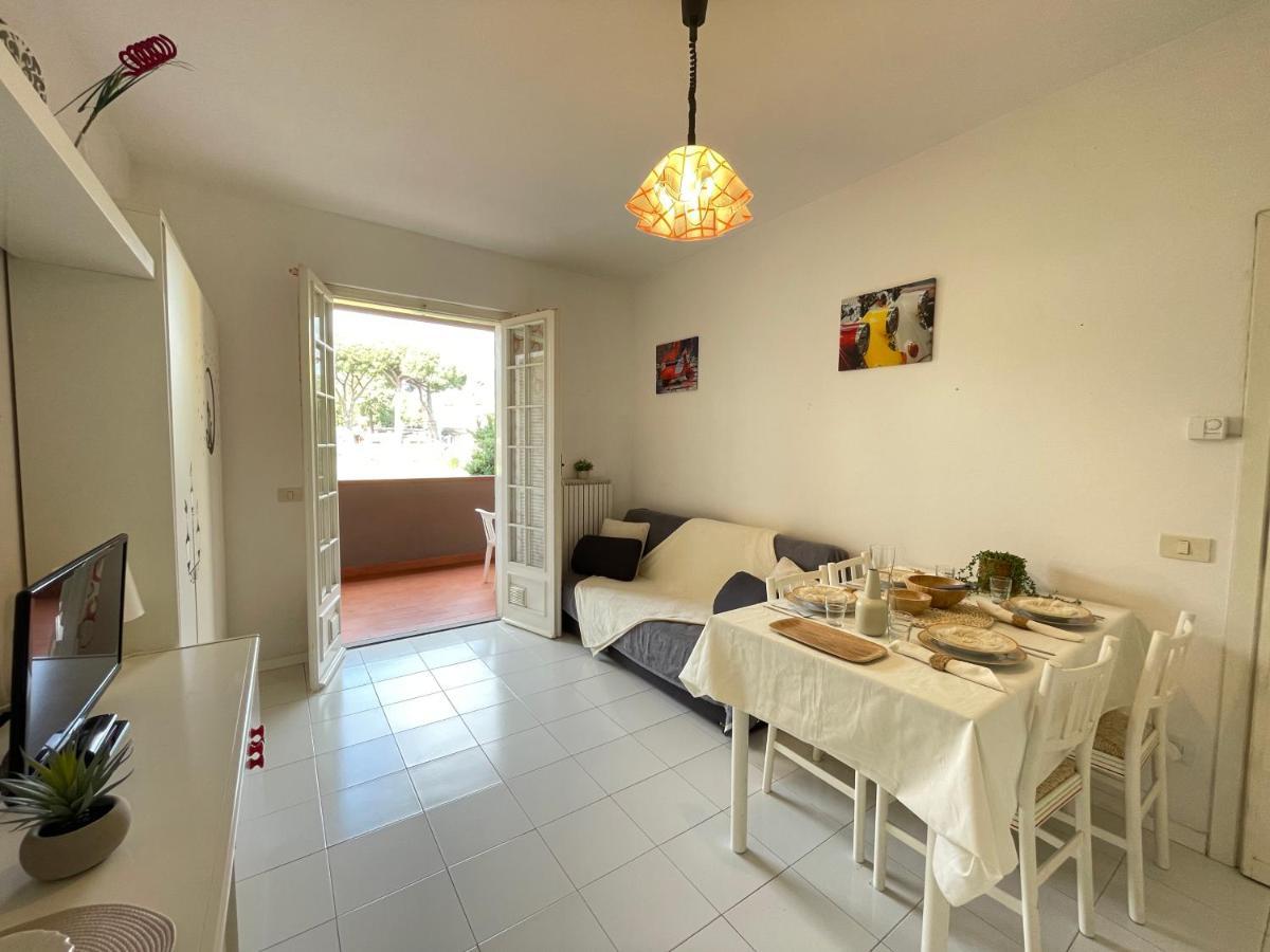 Zona Poeti - Relax In Piscina - Free Parking Διαμέρισμα Loano Εξωτερικό φωτογραφία